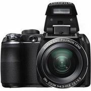 Fujifilm FinePix S3300 digital camera 